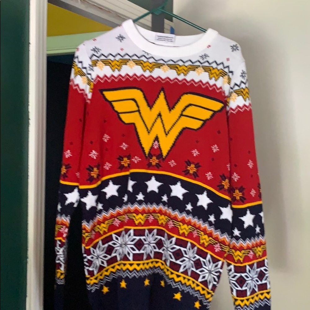 Wonder Women Sweater
